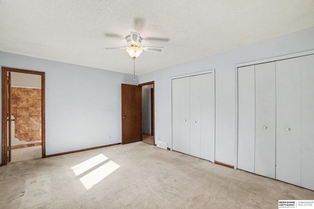 4923 S 147th Street, Omaha, NE 68137