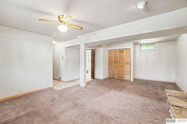 4923 S 147th Street, Omaha, NE 68137