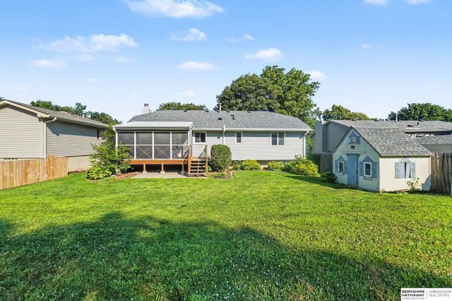 4923 S 147th Street, Omaha, NE 68137