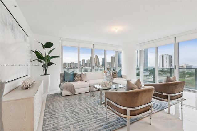 330 Sunny Isles Blvd 5-907, Sunny Isles Beach, FL 33160
