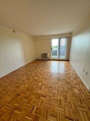 185 Freeman Street 935, Brookline, MA 02446