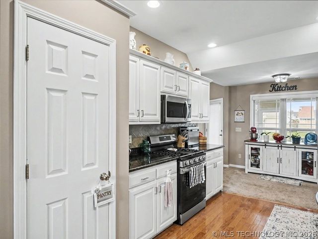 1510 Aspen Drive, Tahlequah, OK 74464