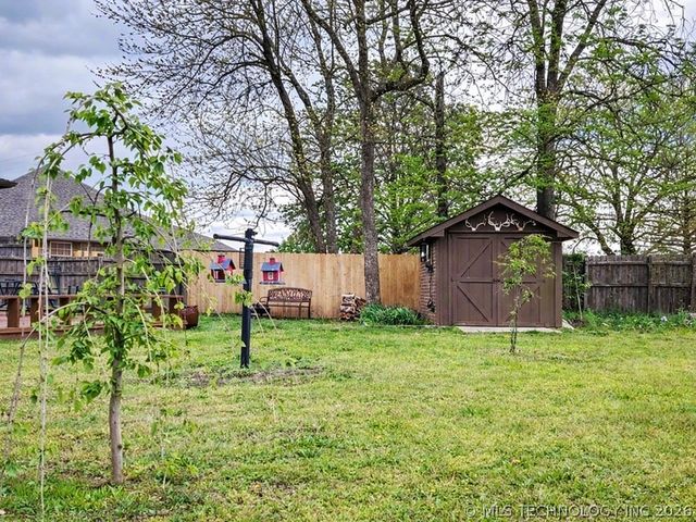1510 Aspen Drive, Tahlequah, OK 74464