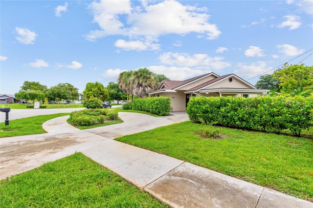 254 NW 2nd Way, Deerfield Beach, FL 33441
