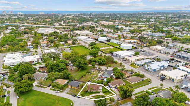 254 NW 2nd Way, Deerfield Beach, FL 33441