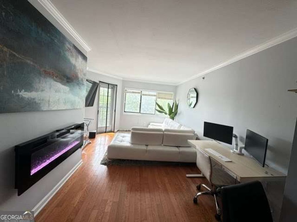 795 Hammond Drive 406, Atlanta, GA 30328
