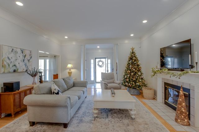 3221 Overhill Ct, Murfreesboro, TN 37130