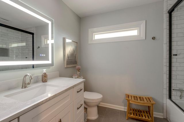 3221 Overhill Ct, Murfreesboro, TN 37130