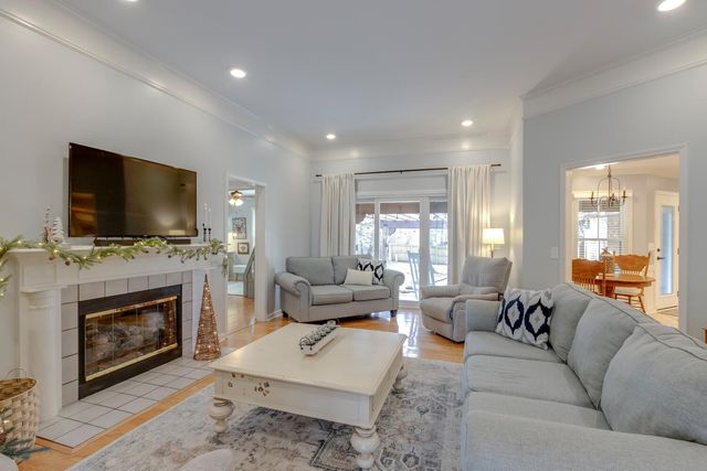 3221 Overhill Ct, Murfreesboro, TN 37130