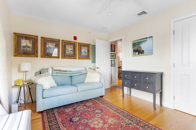 1093 Main St 4, Weymouth, MA 02190