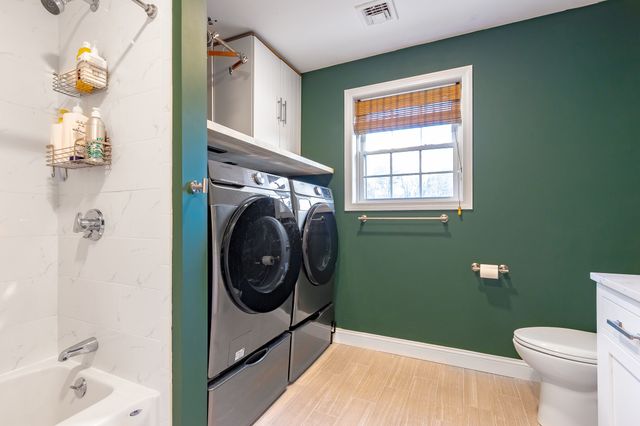 1093 Main St 4, Weymouth, MA 02190