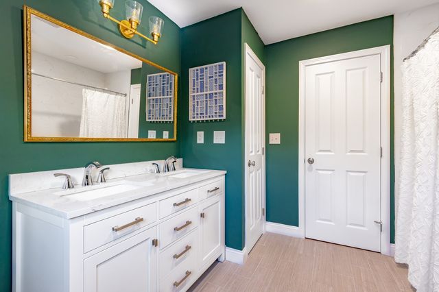 1093 Main St 4, Weymouth, MA 02190