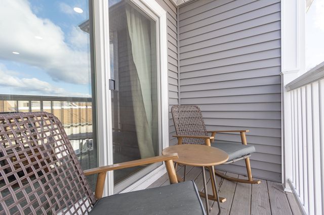 1093 Main St 4, Weymouth, MA 02190