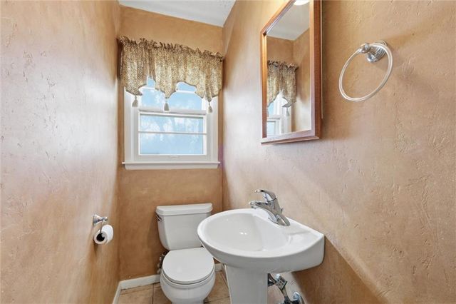 6209 NW Tower Drive, Platte Woods, MO 64151