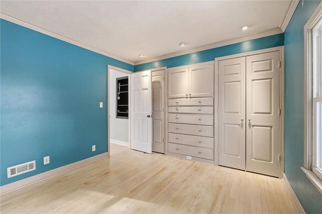 6209 NW Tower Drive, Platte Woods, MO 64151