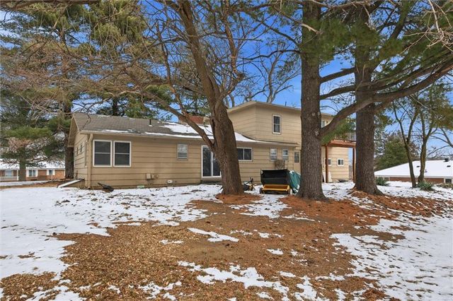 6209 NW Tower Drive, Platte Woods, MO 64151