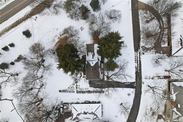 6209 NW Tower Drive, Platte Woods, MO 64151