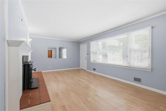 6209 NW Tower Drive, Platte Woods, MO 64151