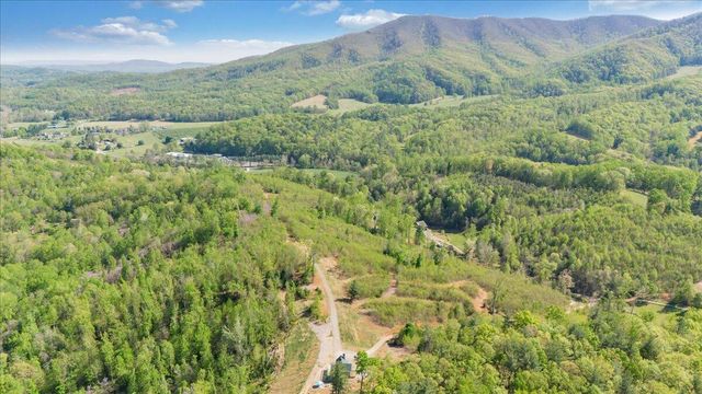 175 Hayden Mountain RD, Boones Mill, VA 24065