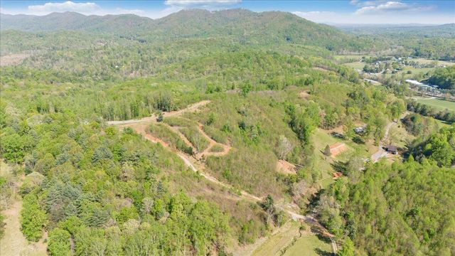 175 Hayden Mountain RD, Boones Mill, VA 24065