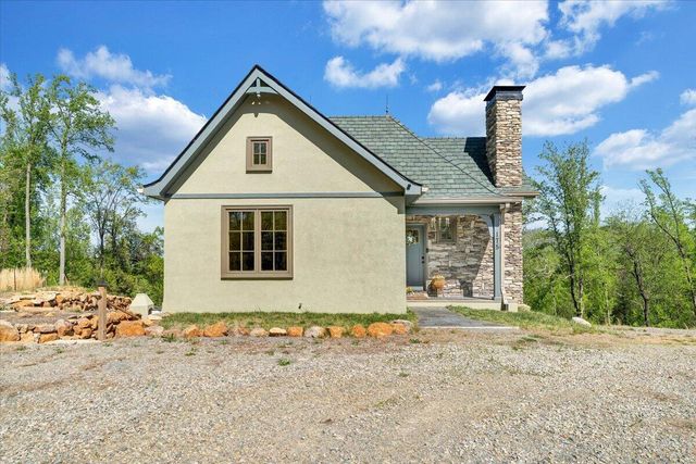 175 Hayden Mountain RD, Boones Mill, VA 24065