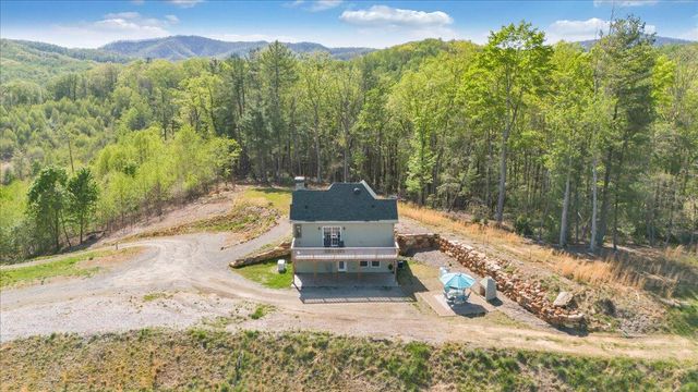175 Hayden Mountain RD, Boones Mill, VA 24065