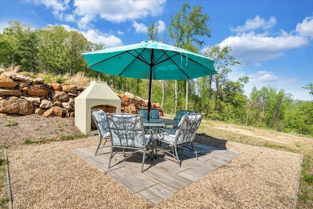 175 Hayden Mountain RD, Boones Mill, VA 24065