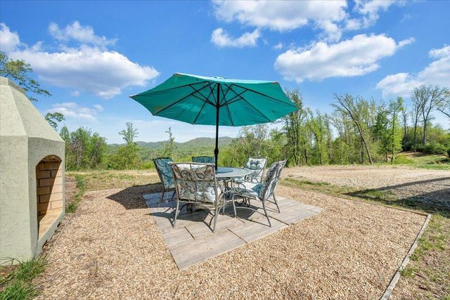175 Hayden Mountain RD, Boones Mill, VA 24065