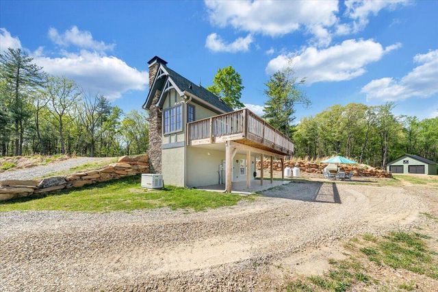 175 Hayden Mountain RD, Boones Mill, VA 24065