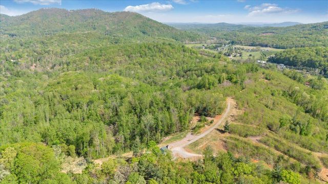 175 Hayden Mountain RD, Boones Mill, VA 24065