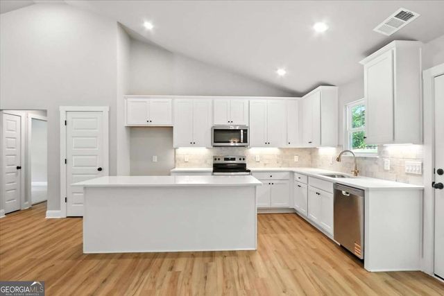 546 RACHEL Lane, Hartwell, GA 30643