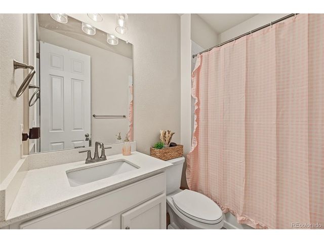 9734 Ceylon St, Commerce City, CO 80022