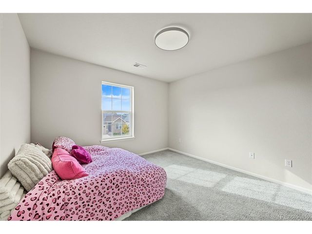 9734 Ceylon St, Commerce City, CO 80022