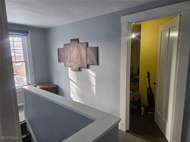 423 Bradley Lane, Youngstown, OH 44504