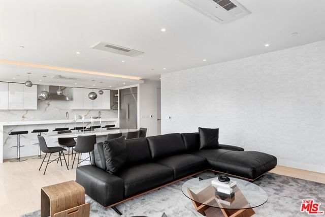 1644 Malcolm Avenue 310, Los Angeles, CA 90024