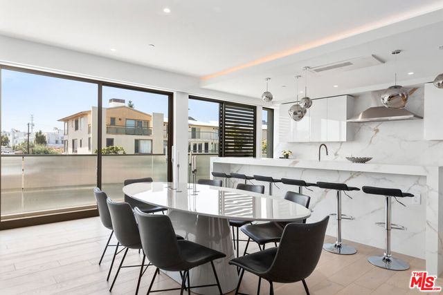 1644 Malcolm Avenue 310, Los Angeles, CA 90024