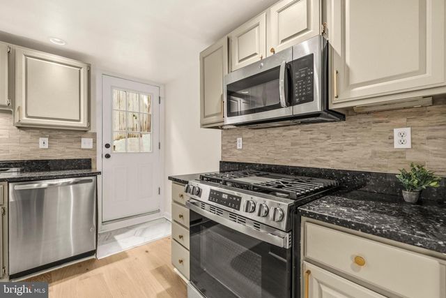 1905 NEW HAMPSHIRE AVE NW, Washington, DC 20009