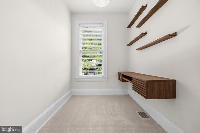 1905 NEW HAMPSHIRE AVE NW, Washington, DC 20009