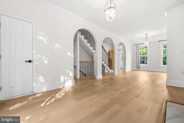 1905 NEW HAMPSHIRE AVE NW, Washington, DC 20009