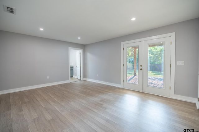 2922 W Azalea, Tyler, TX 75701