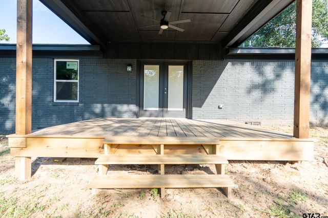 2922 W Azalea, Tyler, TX 75701