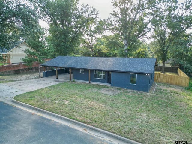 2922 W Azalea, Tyler, TX 75701
