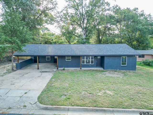 2922 W Azalea, Tyler, TX 75701