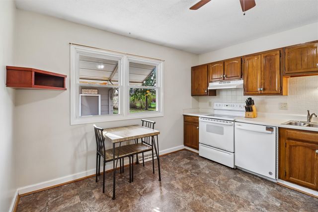 408 NW Linden Street, Ankeny, IA 50023