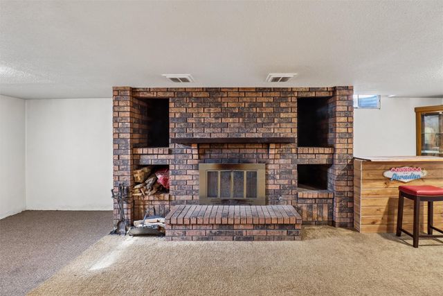 408 NW Linden Street, Ankeny, IA 50023