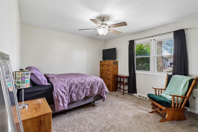 408 NW Linden Street, Ankeny, IA 50023