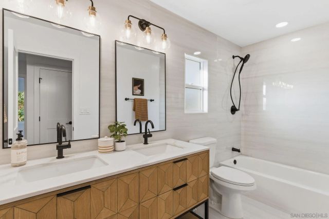 343 Santa Helena, Solana Beach, CA 92075