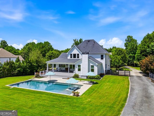 124 Savanna Estates Drive, Canton, GA 30115