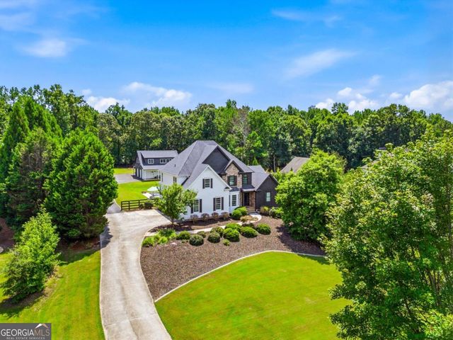 124 Savanna Estates Drive, Canton, GA 30115