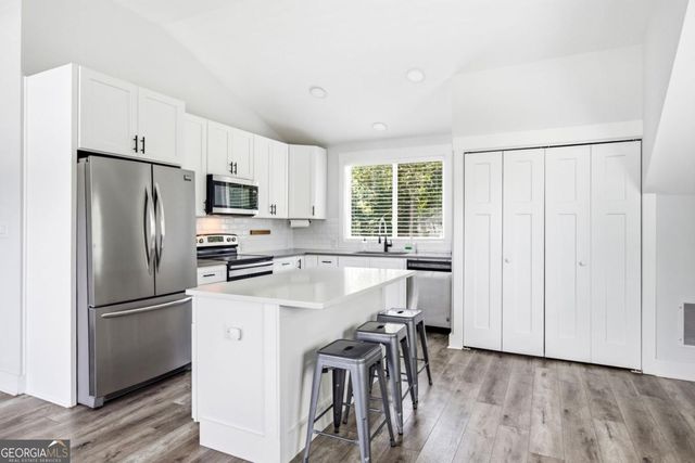 124 Savanna Estates Drive, Canton, GA 30115